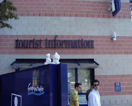 19-Tourist-Info